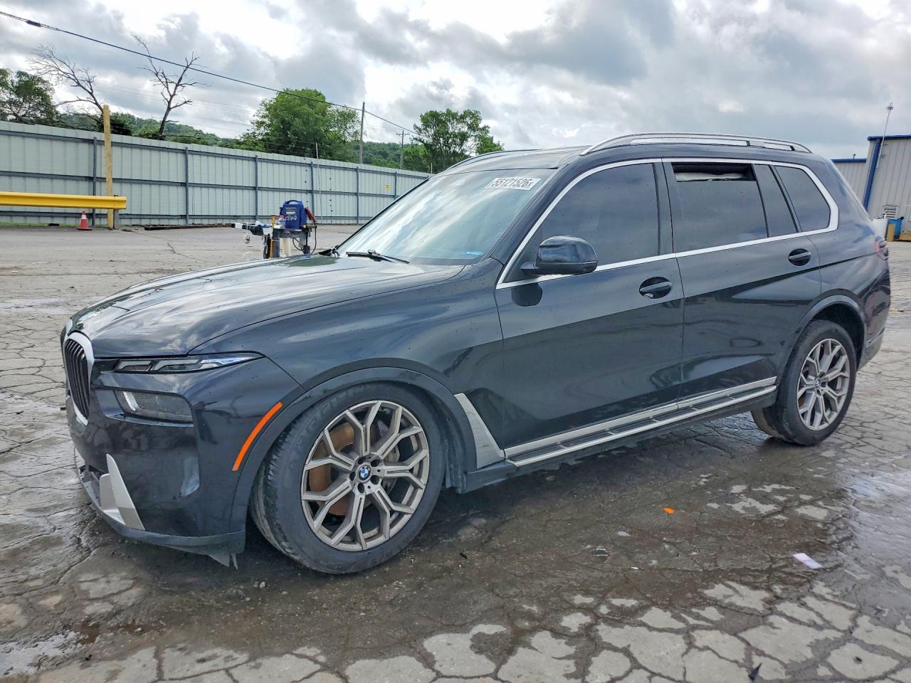 BMW X7 2023