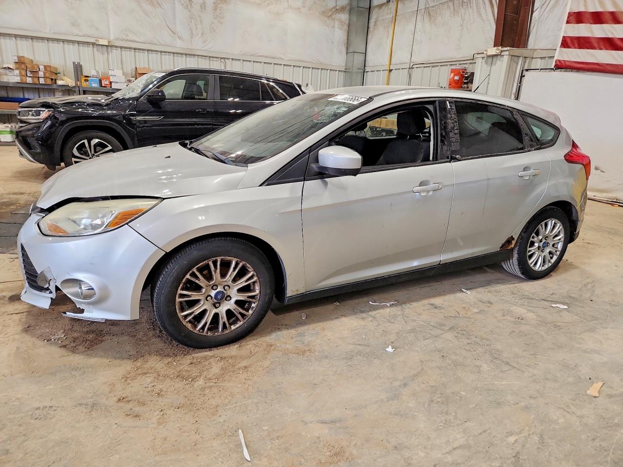 FORD FOCUS 2012