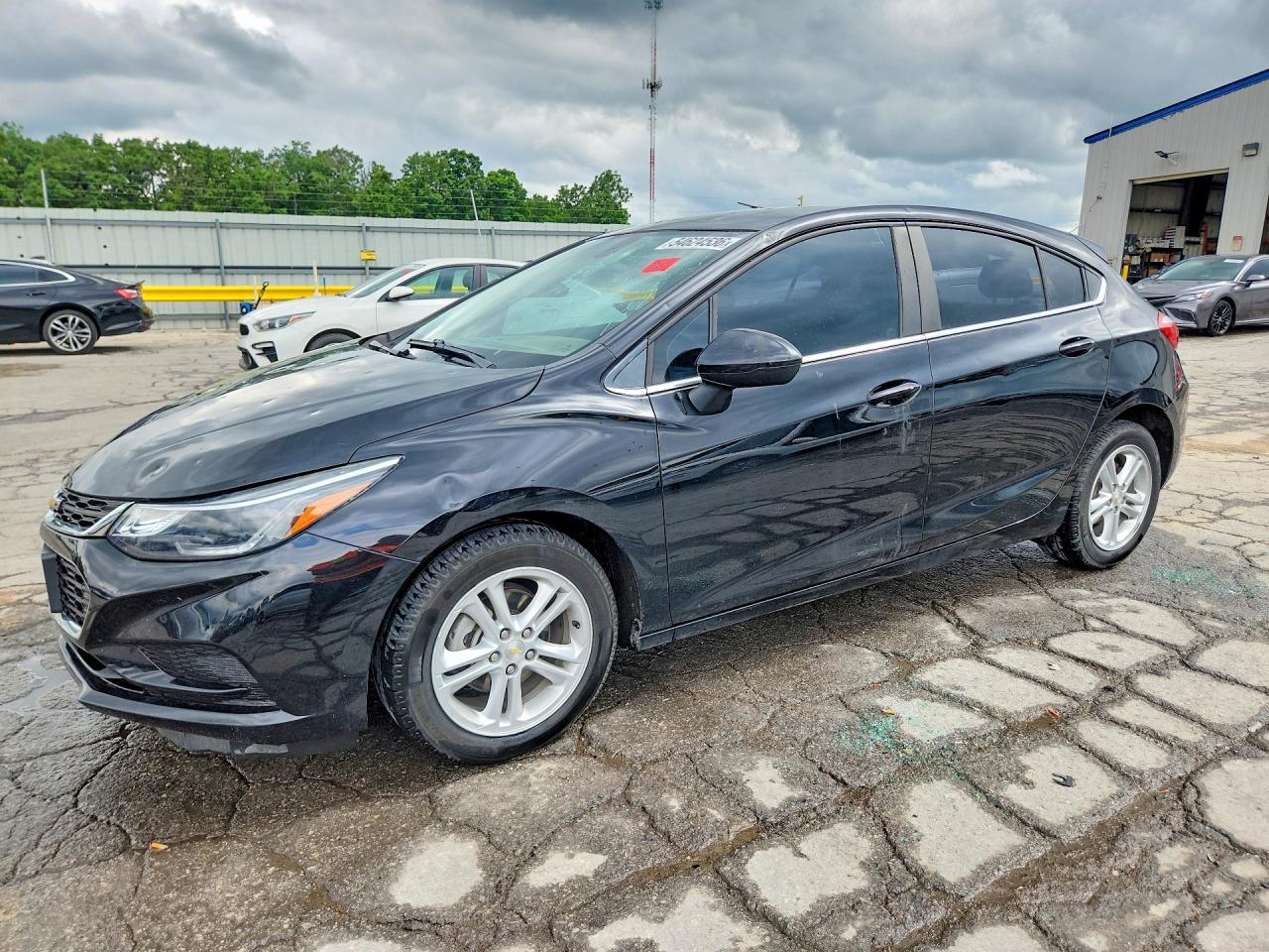 CHEVROLET CRUZE 2018