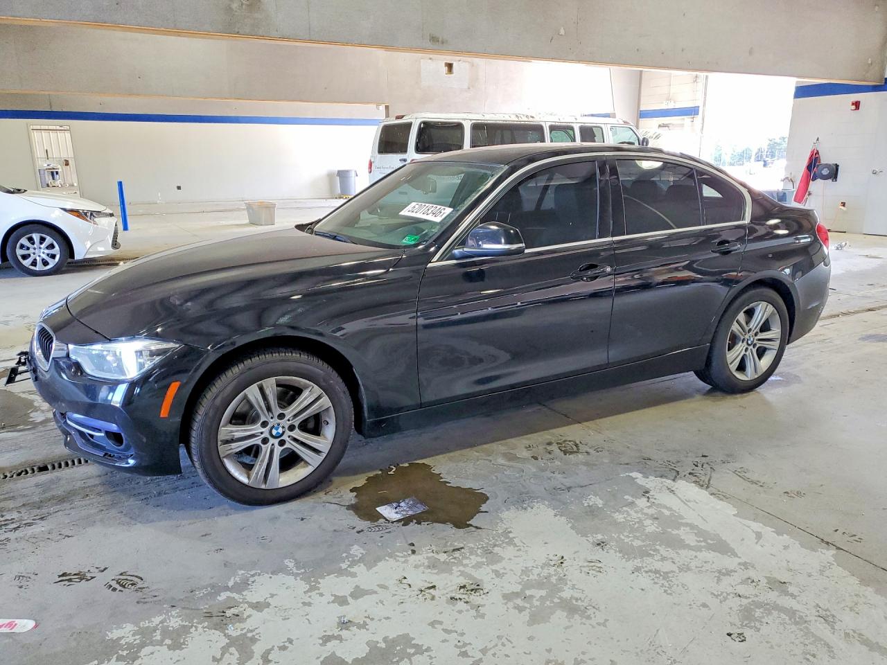 BMW 330 2018