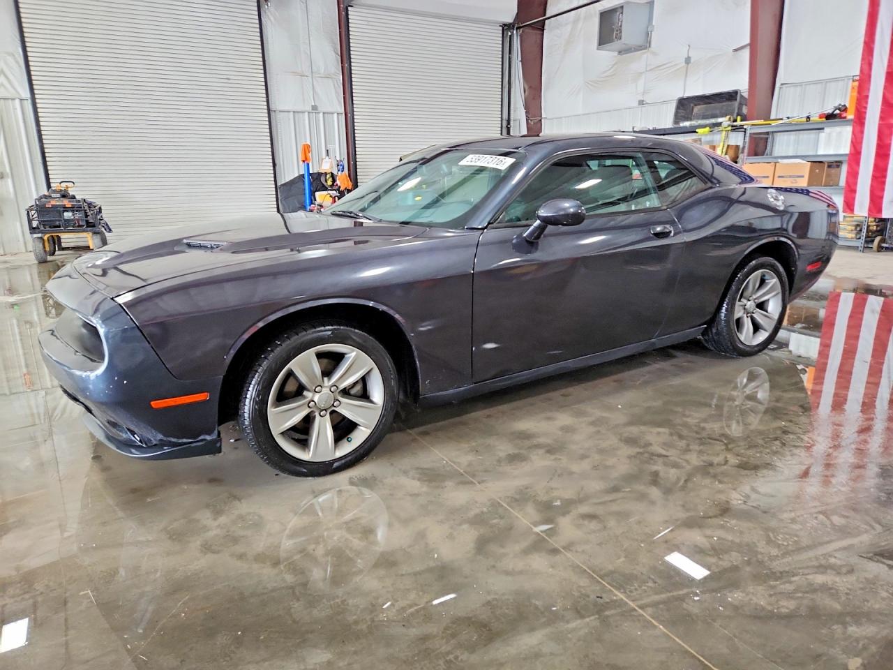 DODGE CHALLENGER 2016