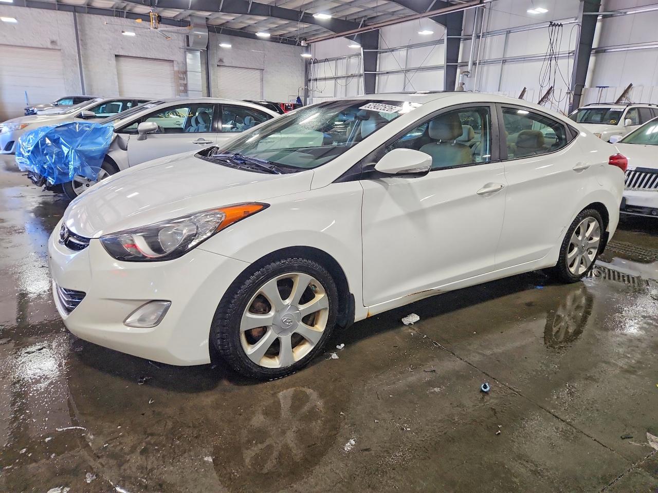 HYUNDAI ELANTRA 2013