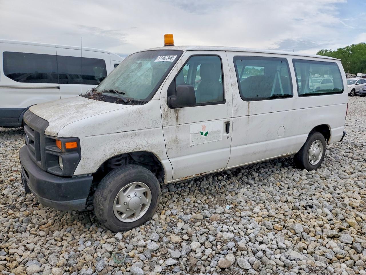 FORD ECONOLINE 2010