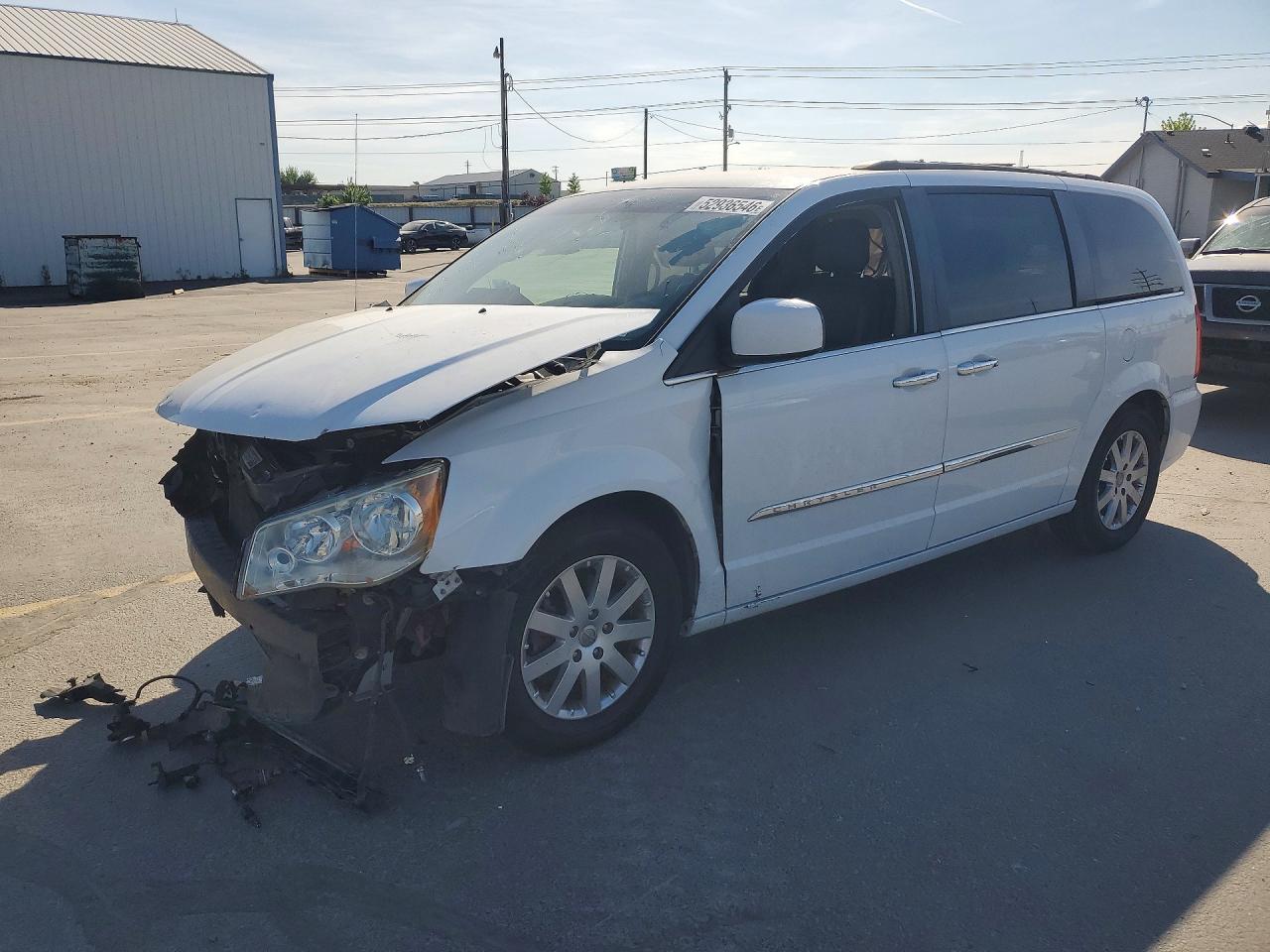 CHRYSLER TOWN & COUNTRY 2014