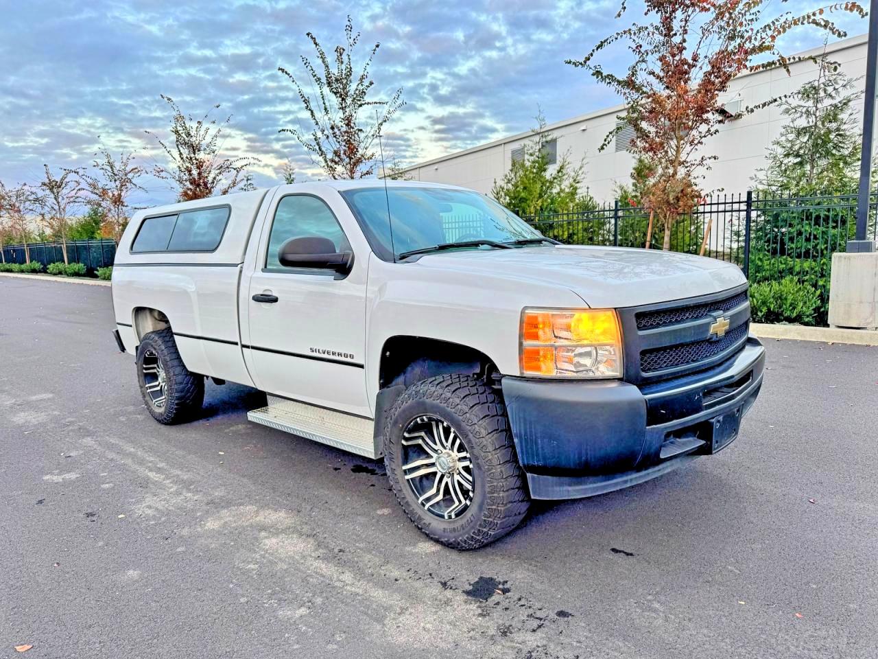 CHEVROLET SILVERADO 2011