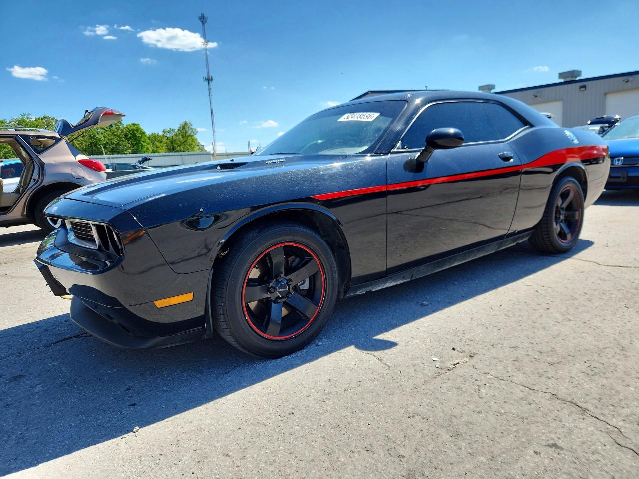 DODGE CHALLENGER 2013