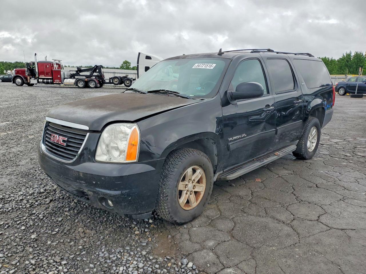 GMC YUKON XL 2013