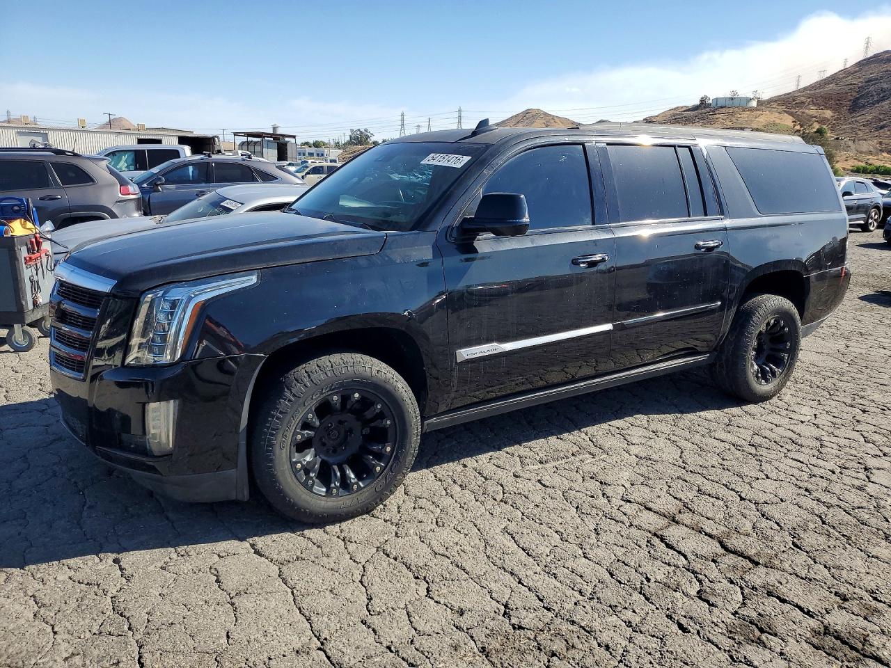 CADILLAC ESCALADE 2015