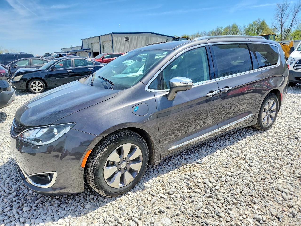 CHRYSLER PACIFICA 2018