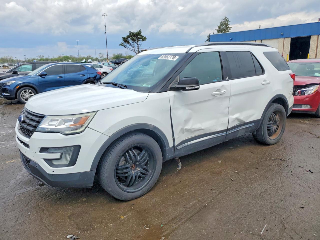 FORD EXPLORER 2017