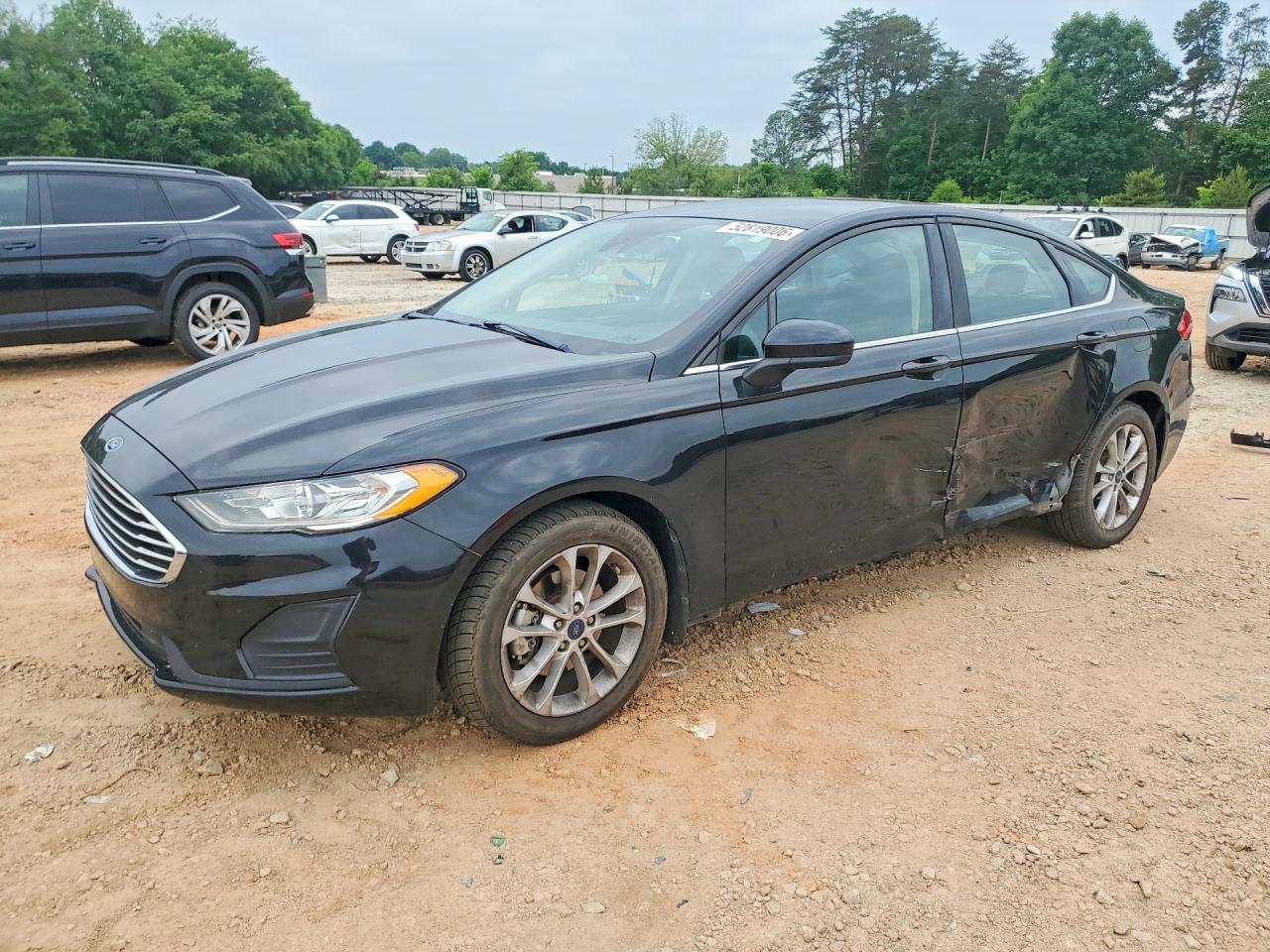 FORD FUSION 2019