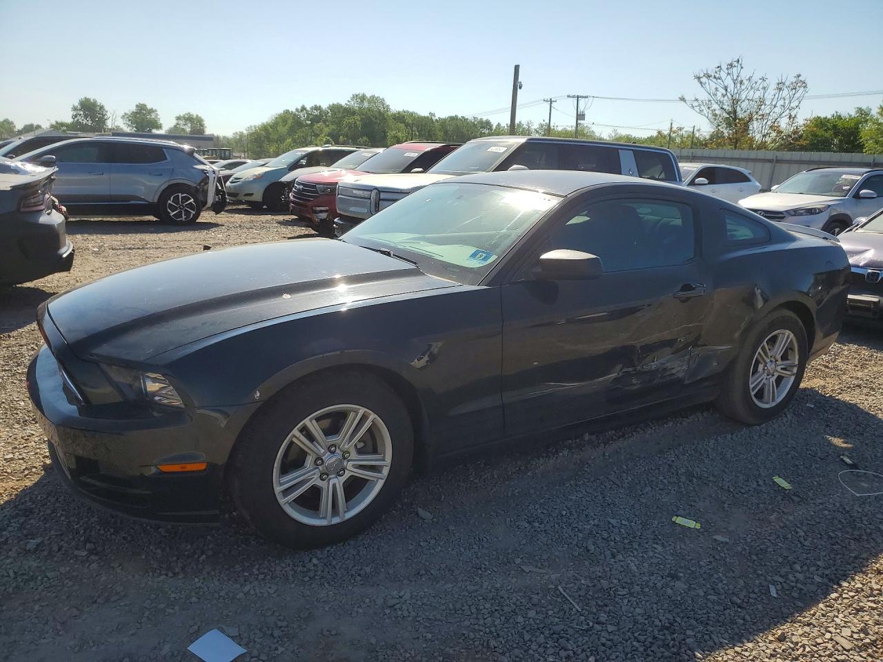 FORD MUSTANG 2013