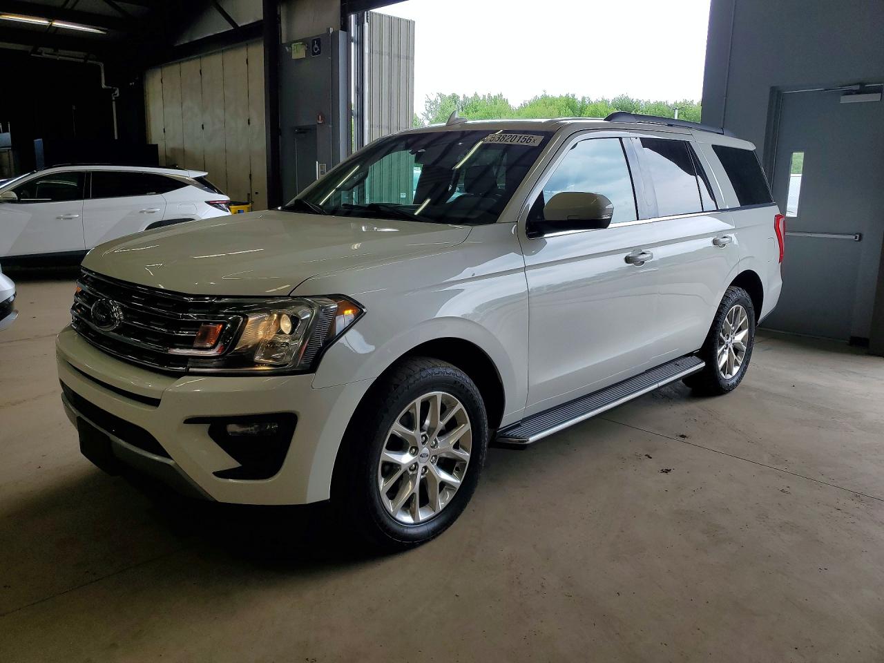 FORD EXPEDITION 2021