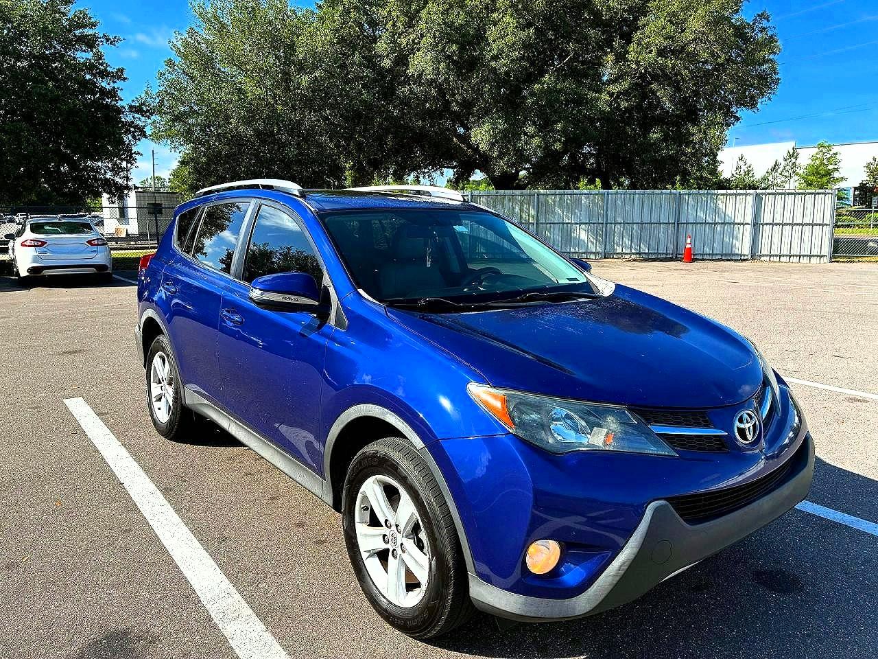 TOYOTA RAV4 2014
