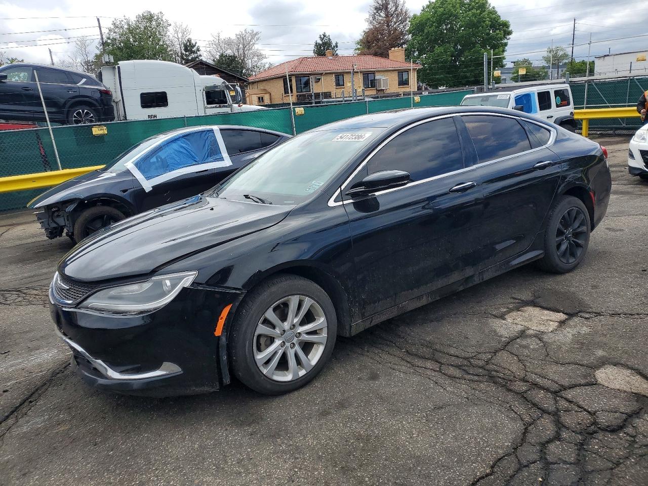 CHRYSLER 200 2015