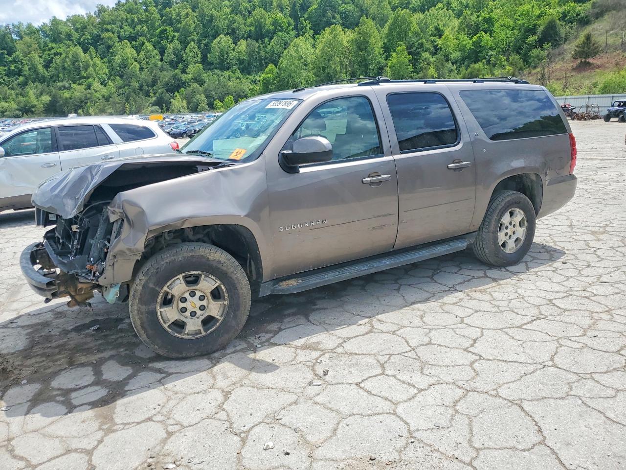 CHEVROLET SUBURBAN 2011