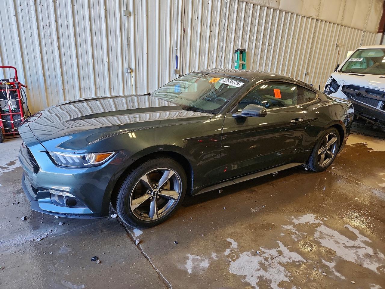 FORD MUSTANG 2015