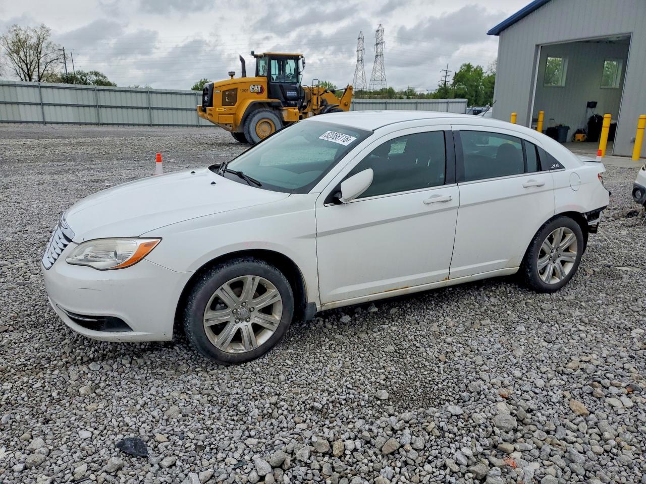 CHRYSLER 200 2011