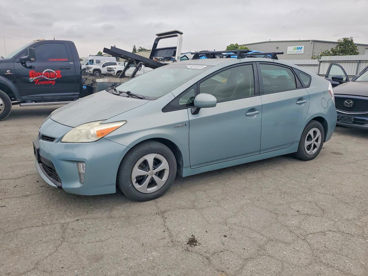 TOYOTA PRIUS 2012