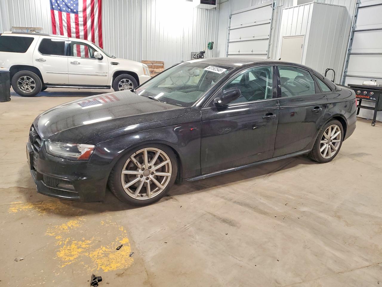 AUDI A4 2016
