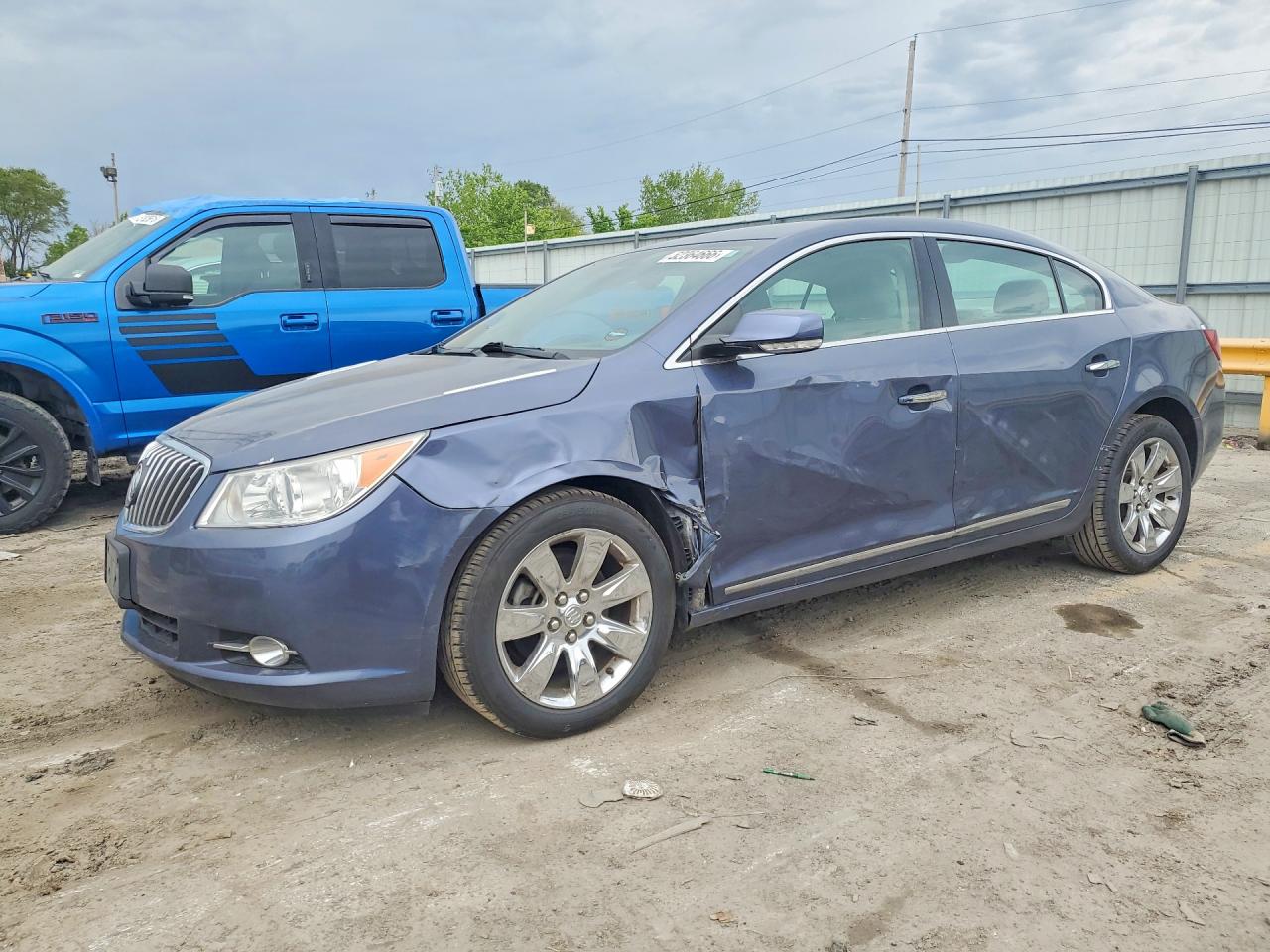 BUICK LACROSSE 2013