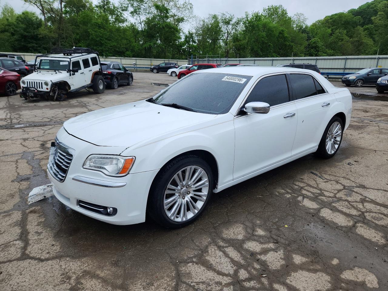 CHRYSLER 300 2011