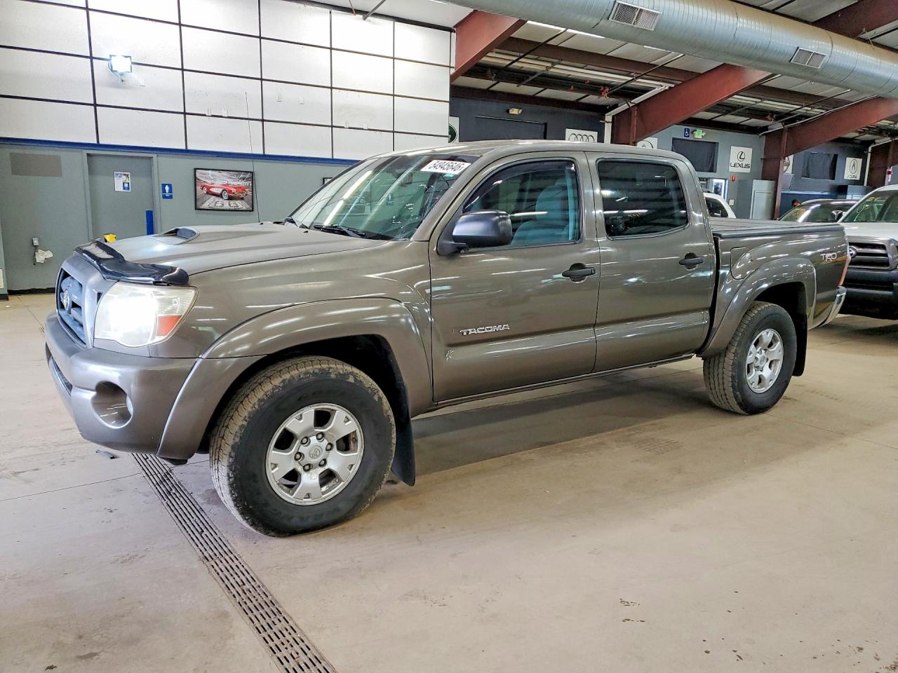 TOYOTA TACOMA 2010