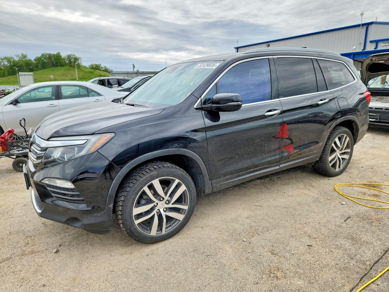 HONDA PILOT 2016