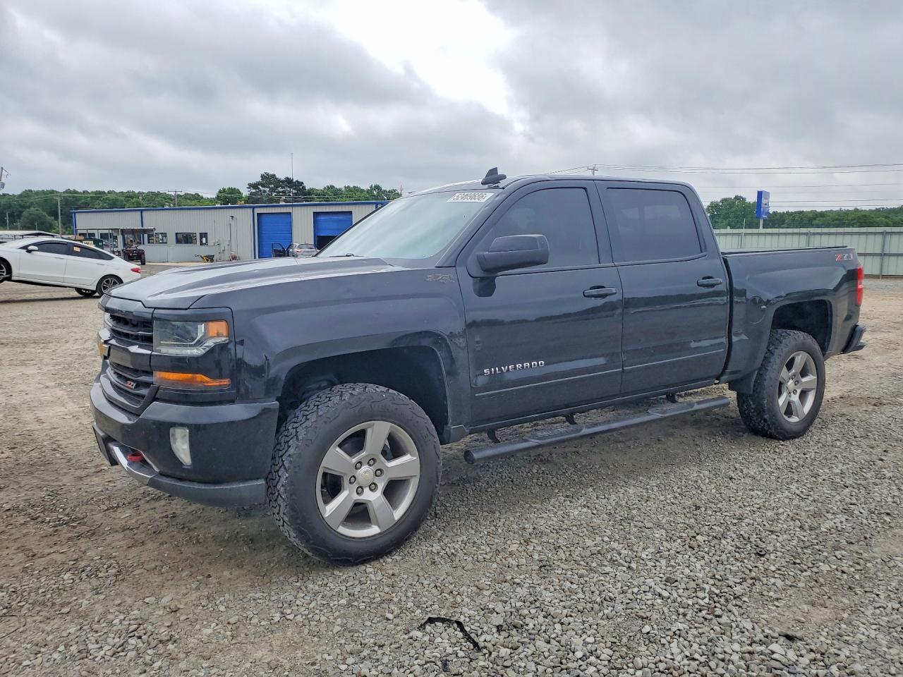 CHEVROLET SILVERADO 2018