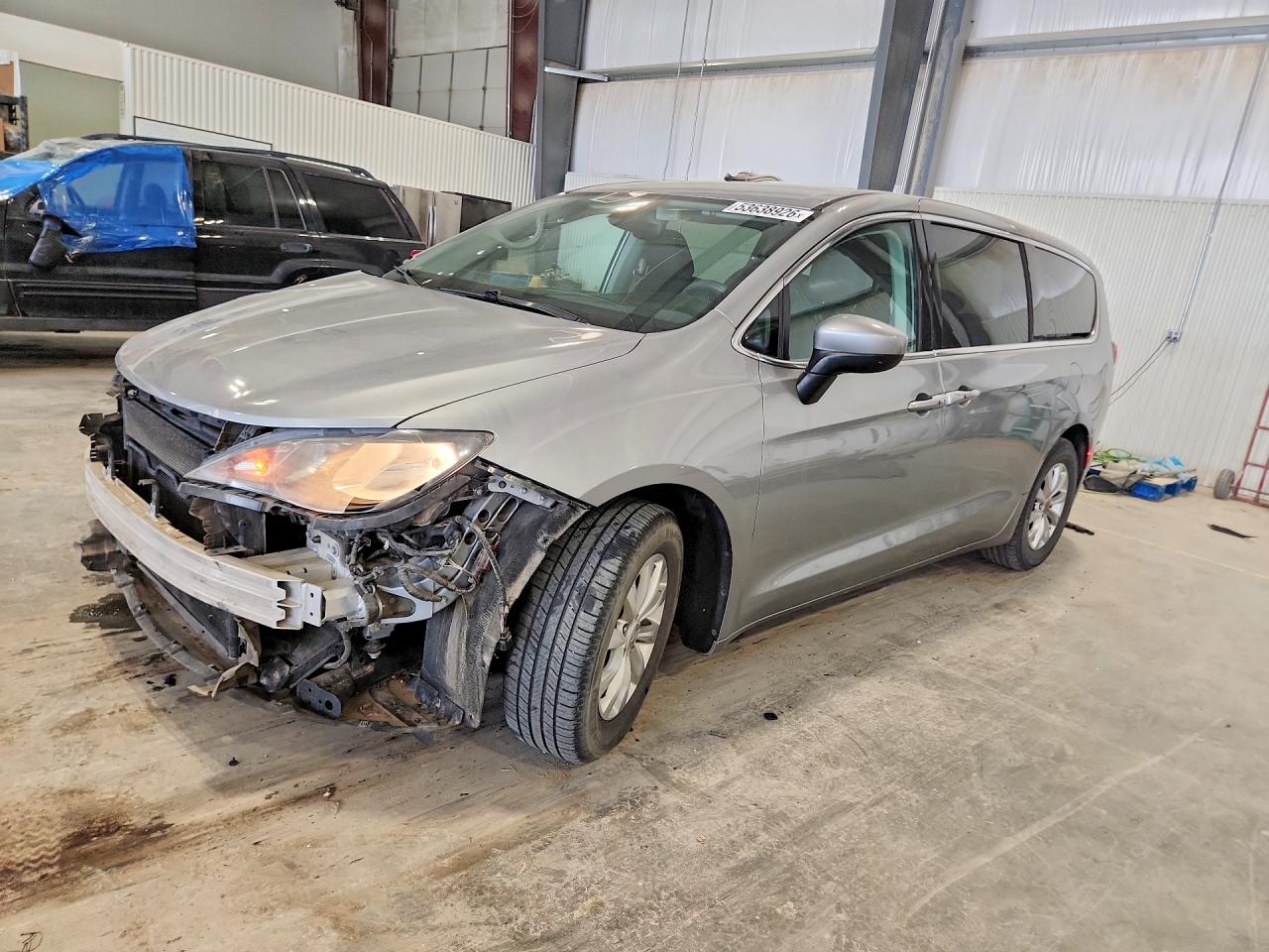CHRYSLER PACIFICA 2017
