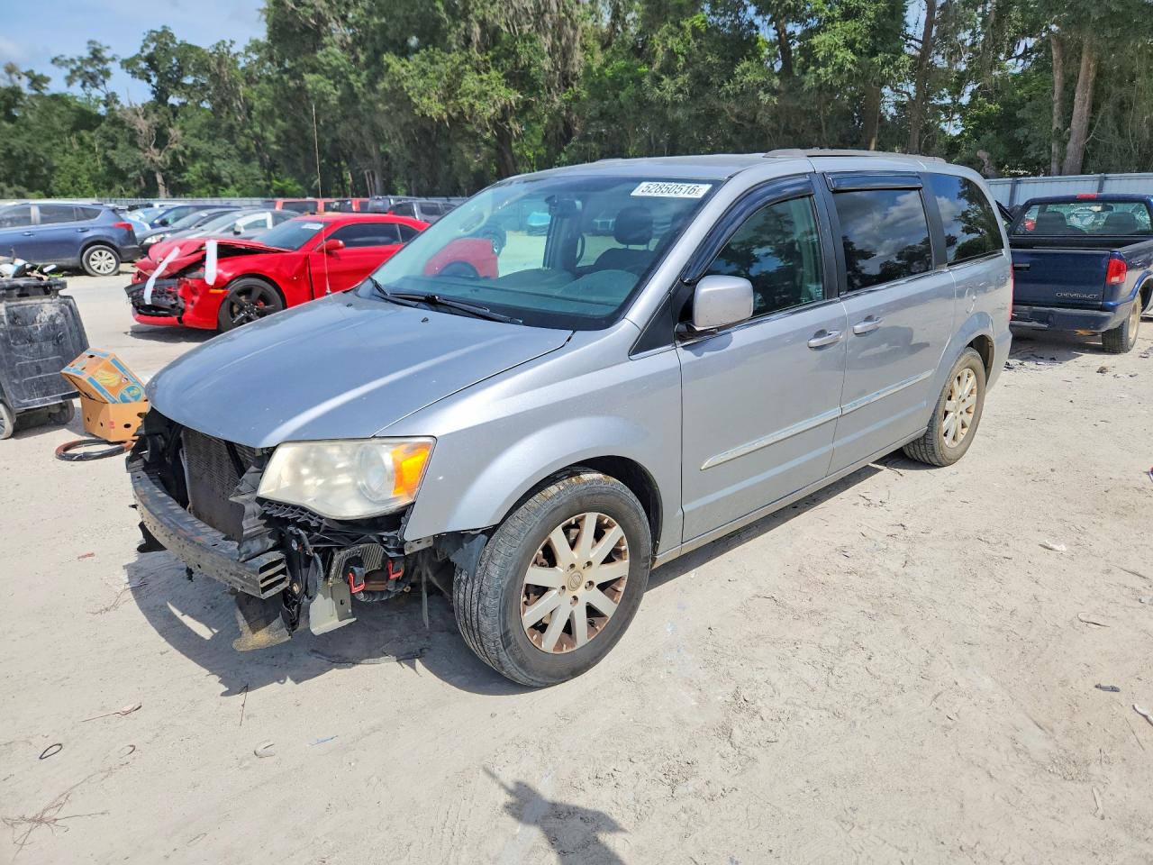 CHRYSLER TOWN & COUNTRY 2014