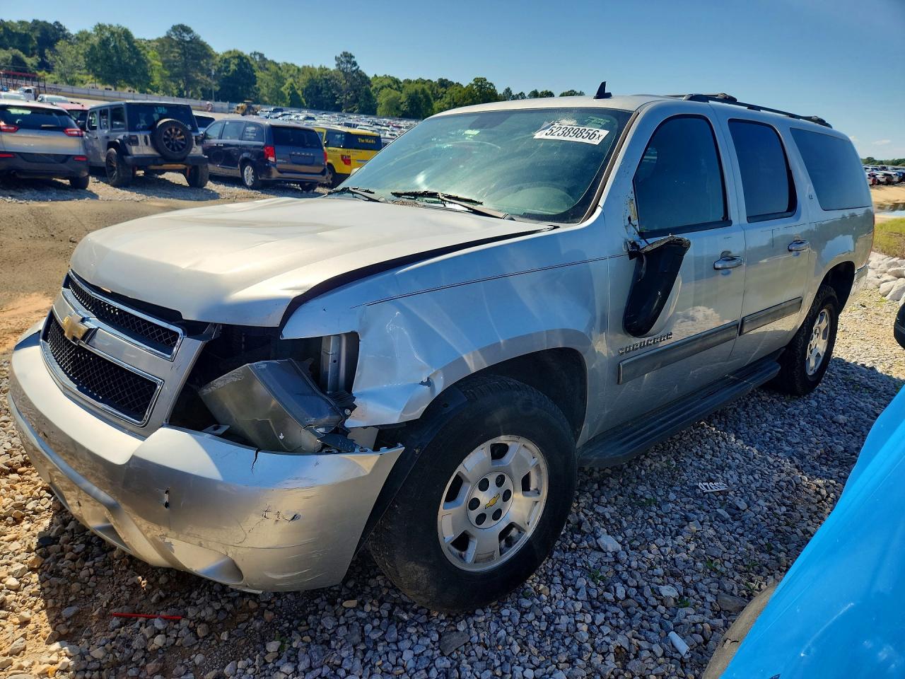 CHEVROLET SUBURBAN 2011