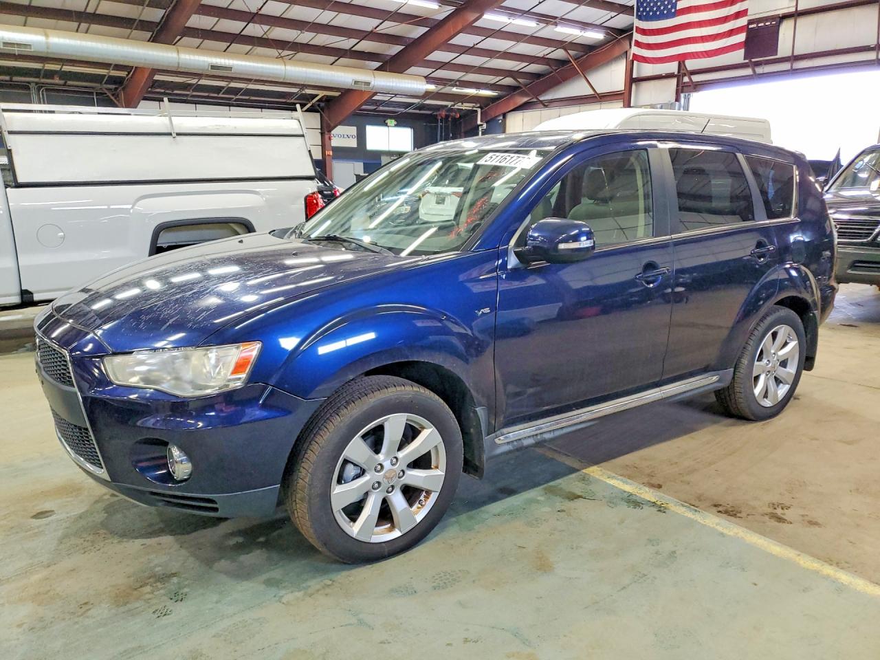 MITSUBISHI OUTLANDER 2012