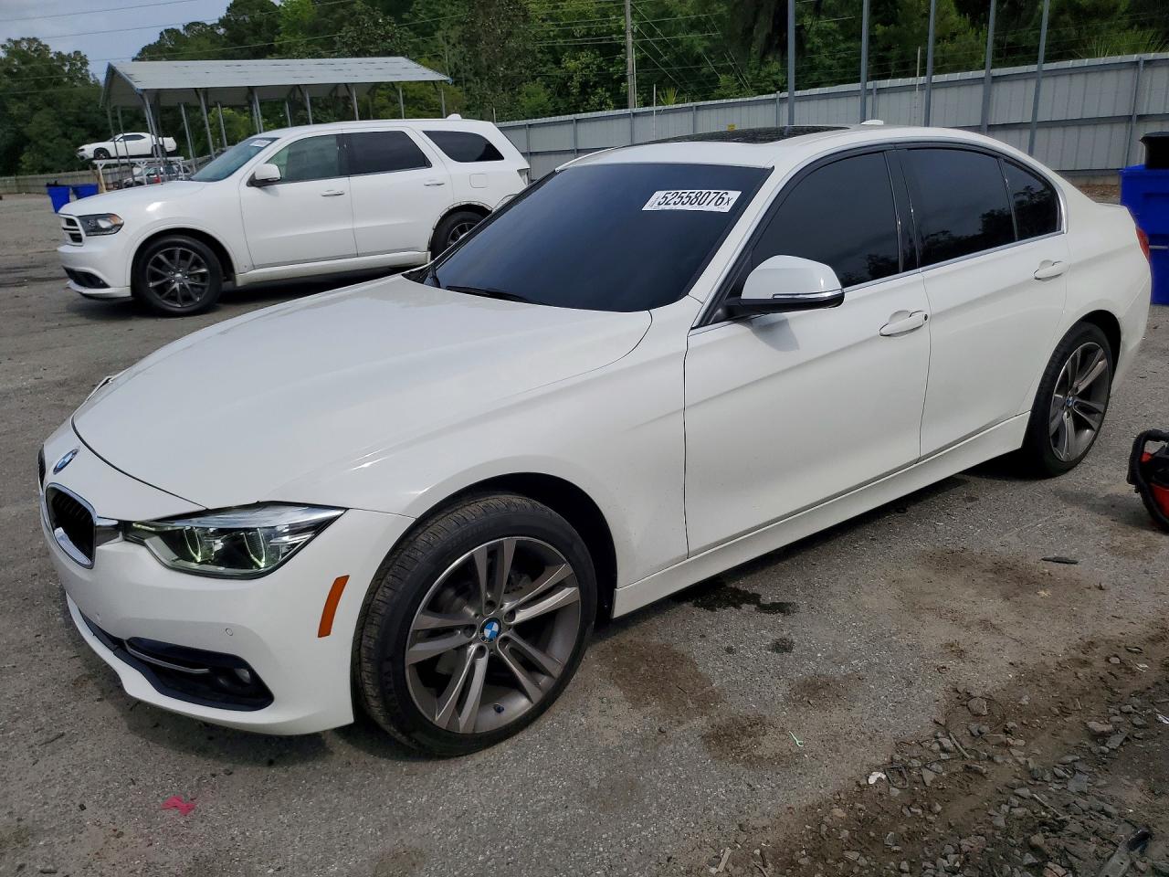 BMW 330 2017