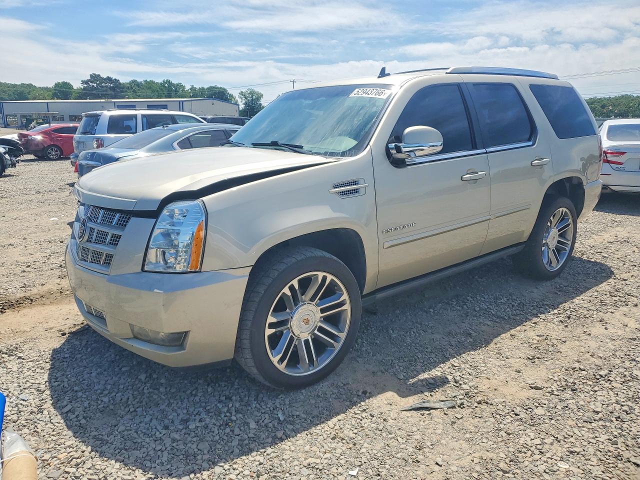 CADILLAC ESCALADE 2013