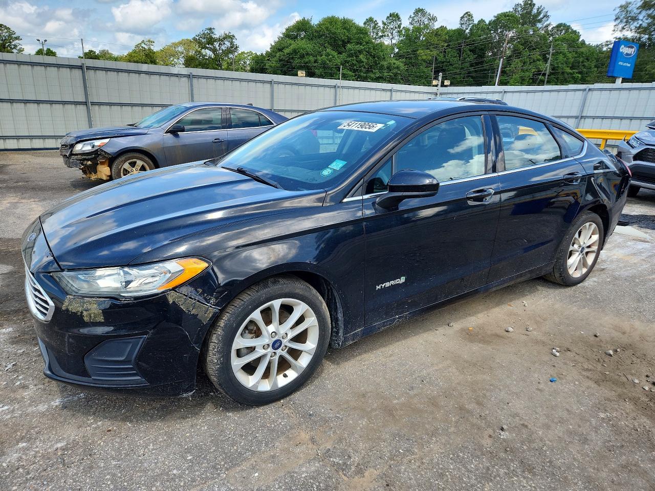 FORD FUSION 2019