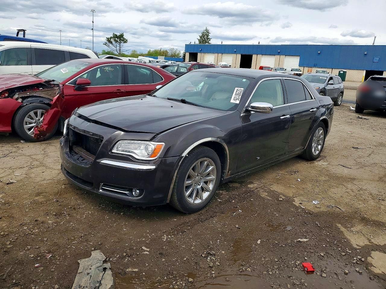 CHRYSLER 300 2012