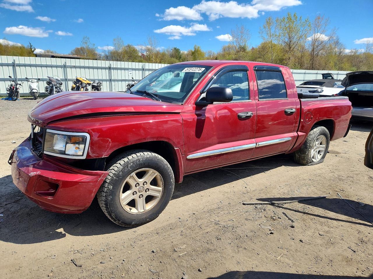 DODGE DAKOTA 2011