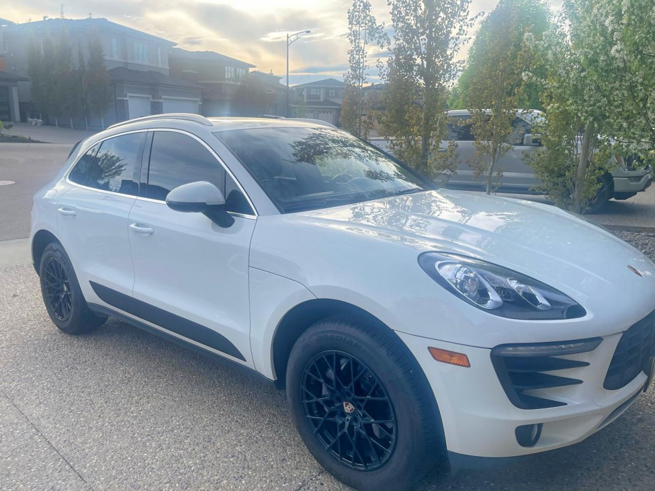 PORSCHE MACAN 2015