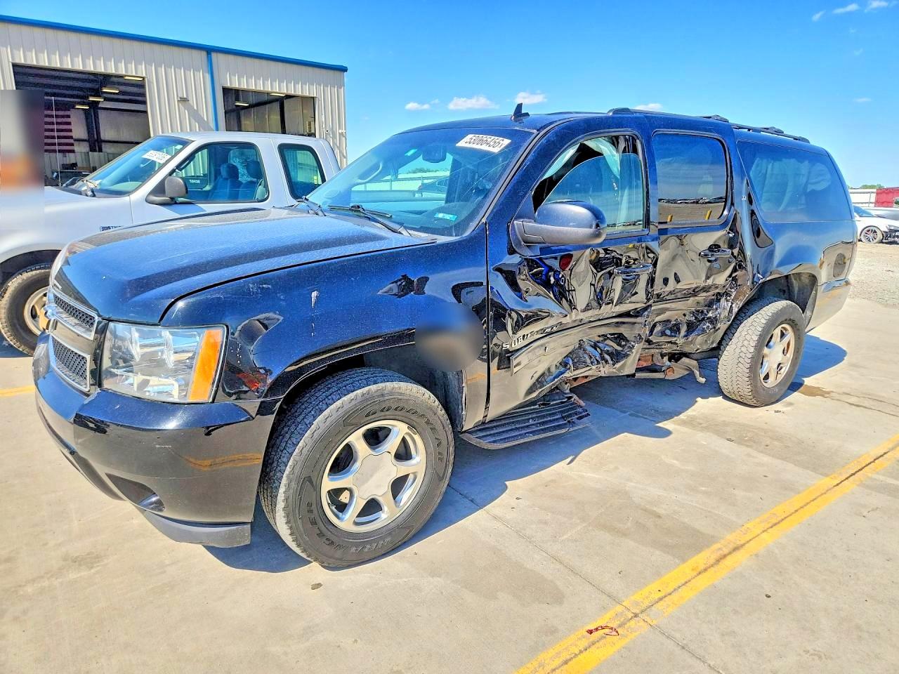 CHEVROLET SUBURBAN 2014