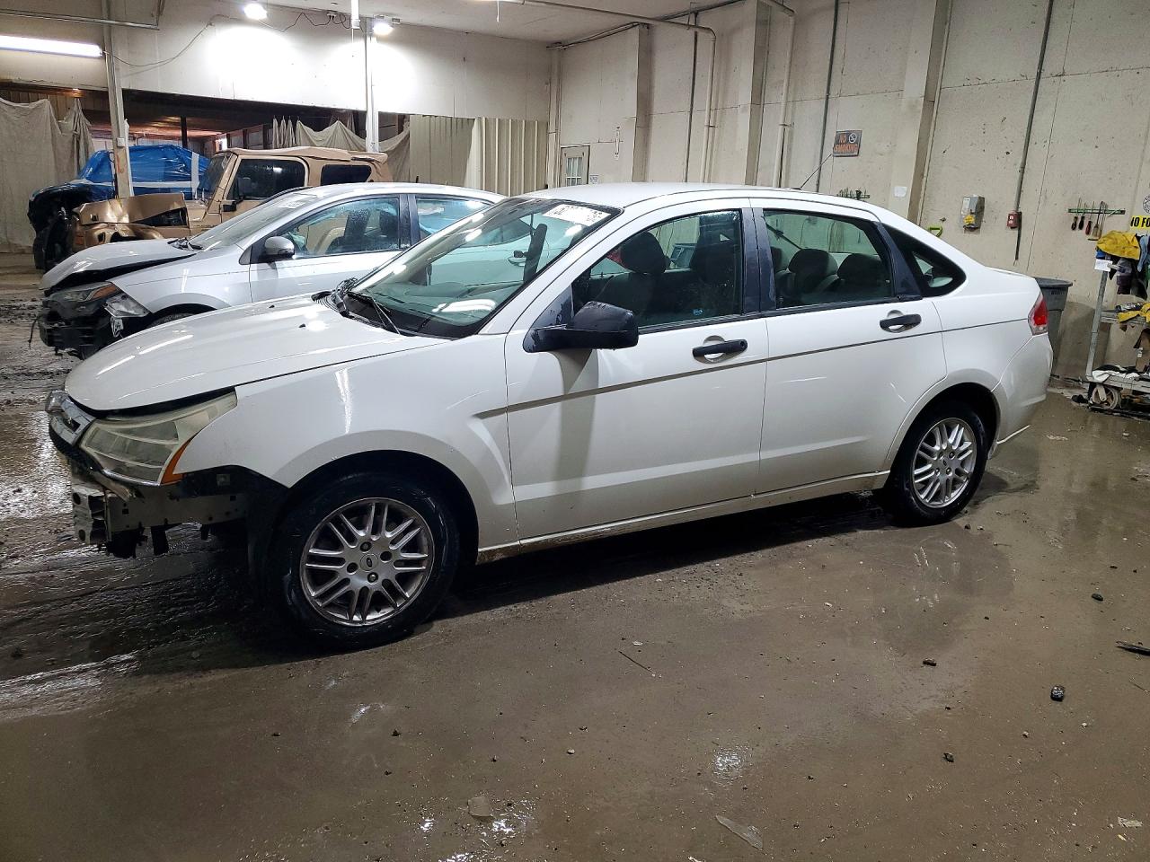 FORD FOCUS 2010