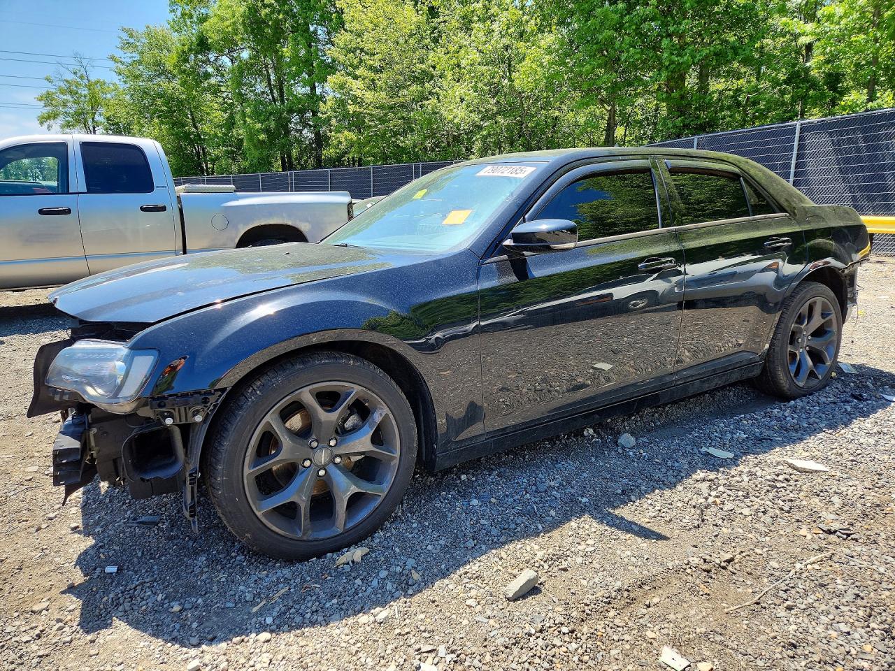 CHRYSLER 300 2023