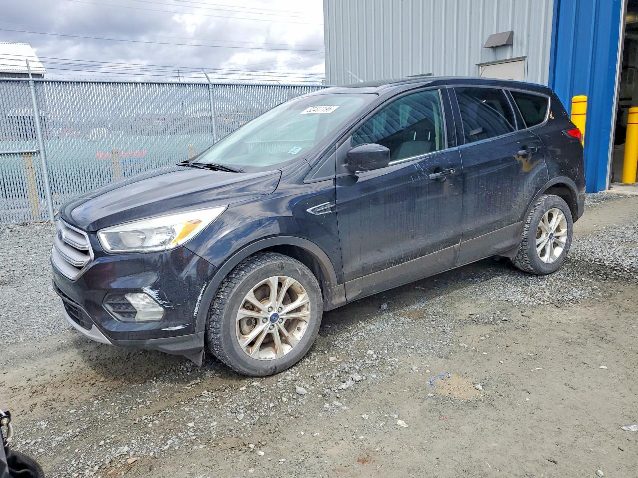 FORD ESCAPE 2017