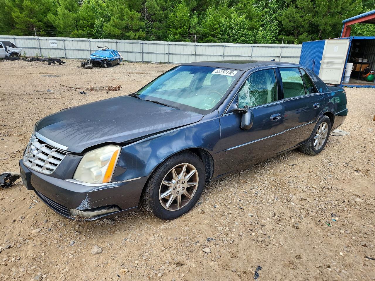 CADILLAC DTS 2010