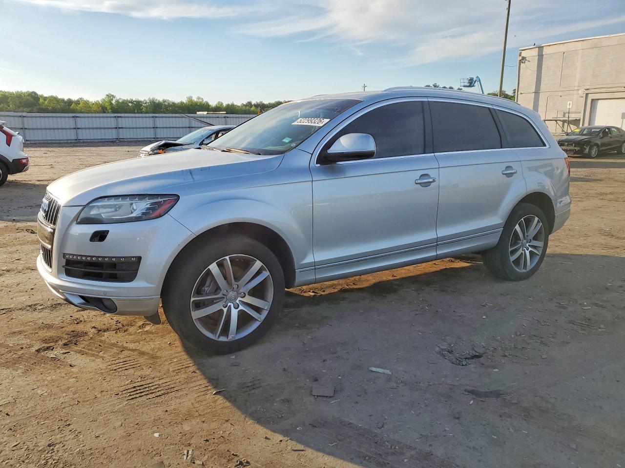 AUDI Q7 2015