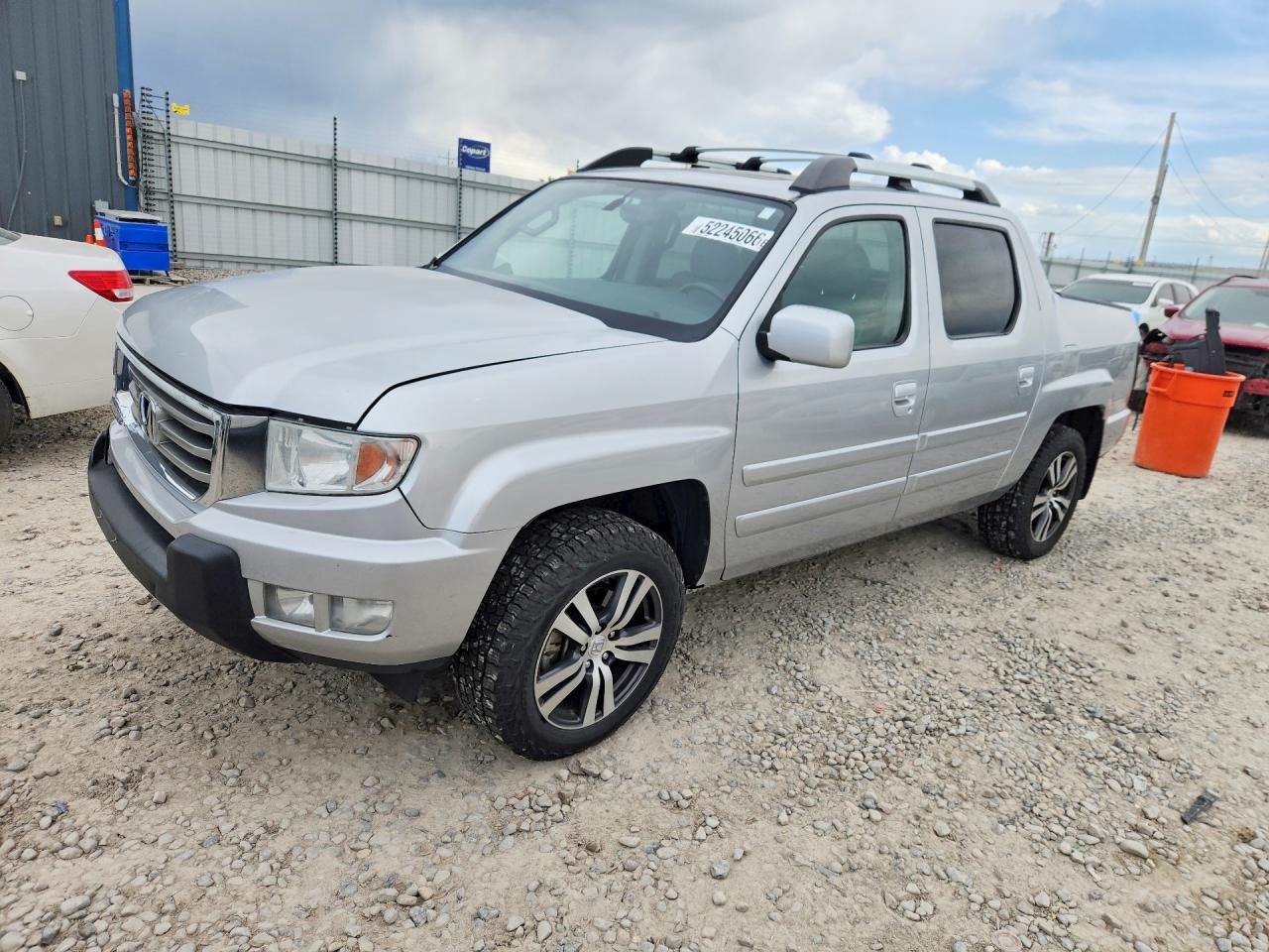 HONDA RIDGELINE 2014