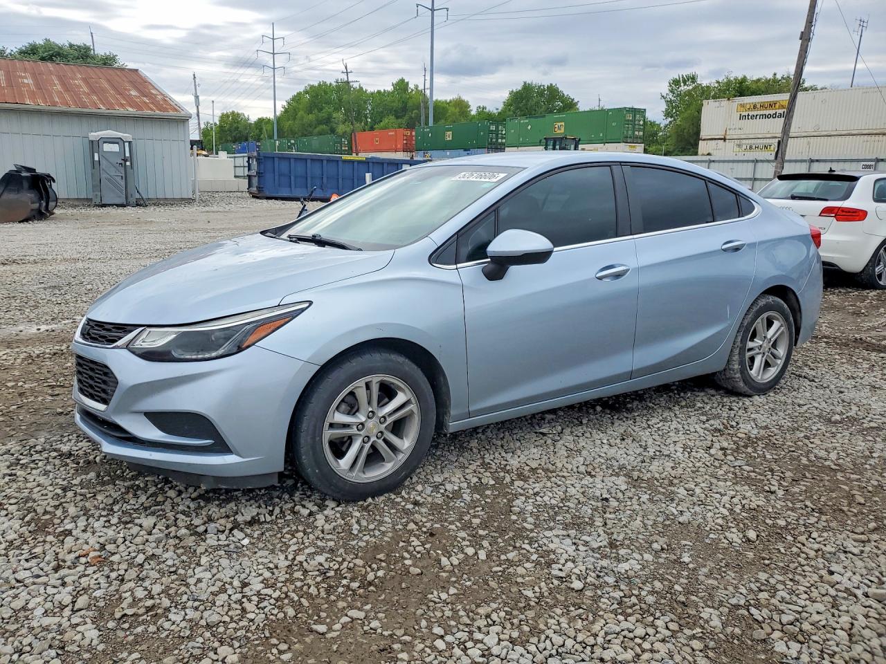 CHEVROLET CRUZE 2017