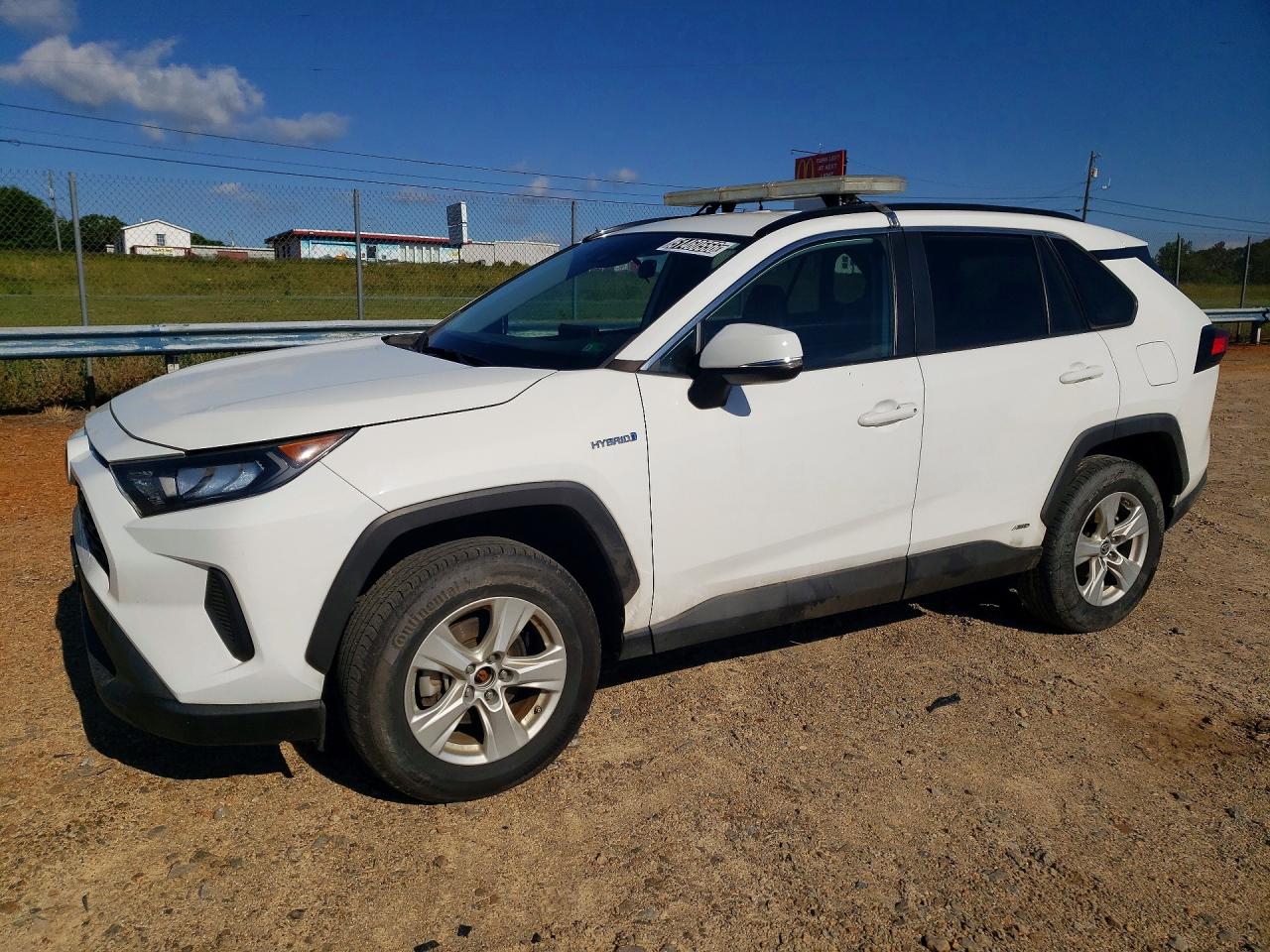 TOYOTA RAV4 2021
