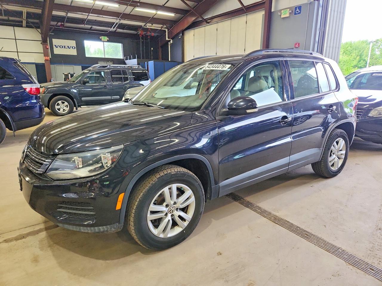 VOLKSWAGEN TIGUAN 2017