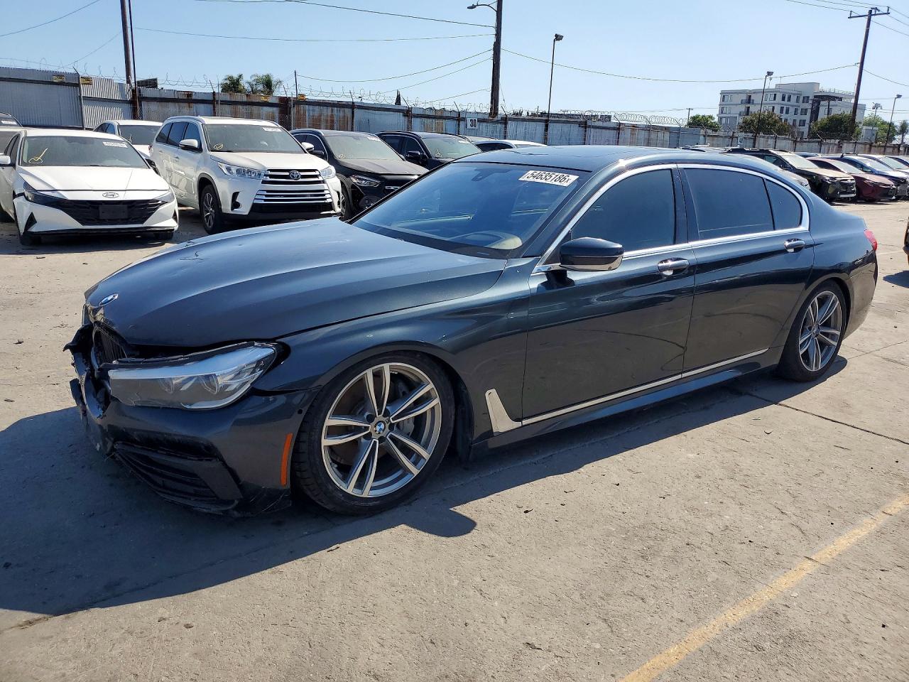 BMW 740 2019